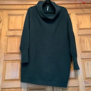 Free people hunter green oversize long sweatshirt